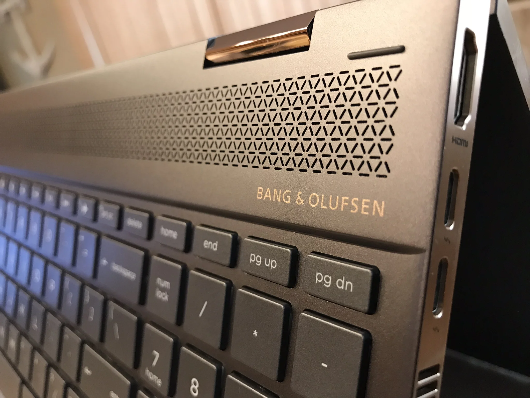 HP Spectre x360 15.6